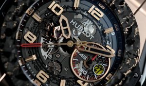 The cool copy Hublot Big Bang Ferrari watches have skeleton dials.